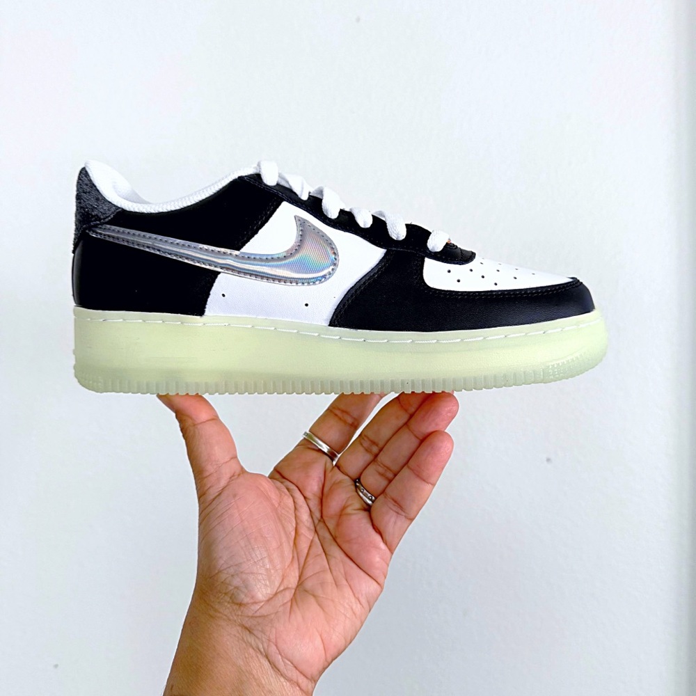Nike Air Force 1 LV8 Year of The Dragon Sneakers
